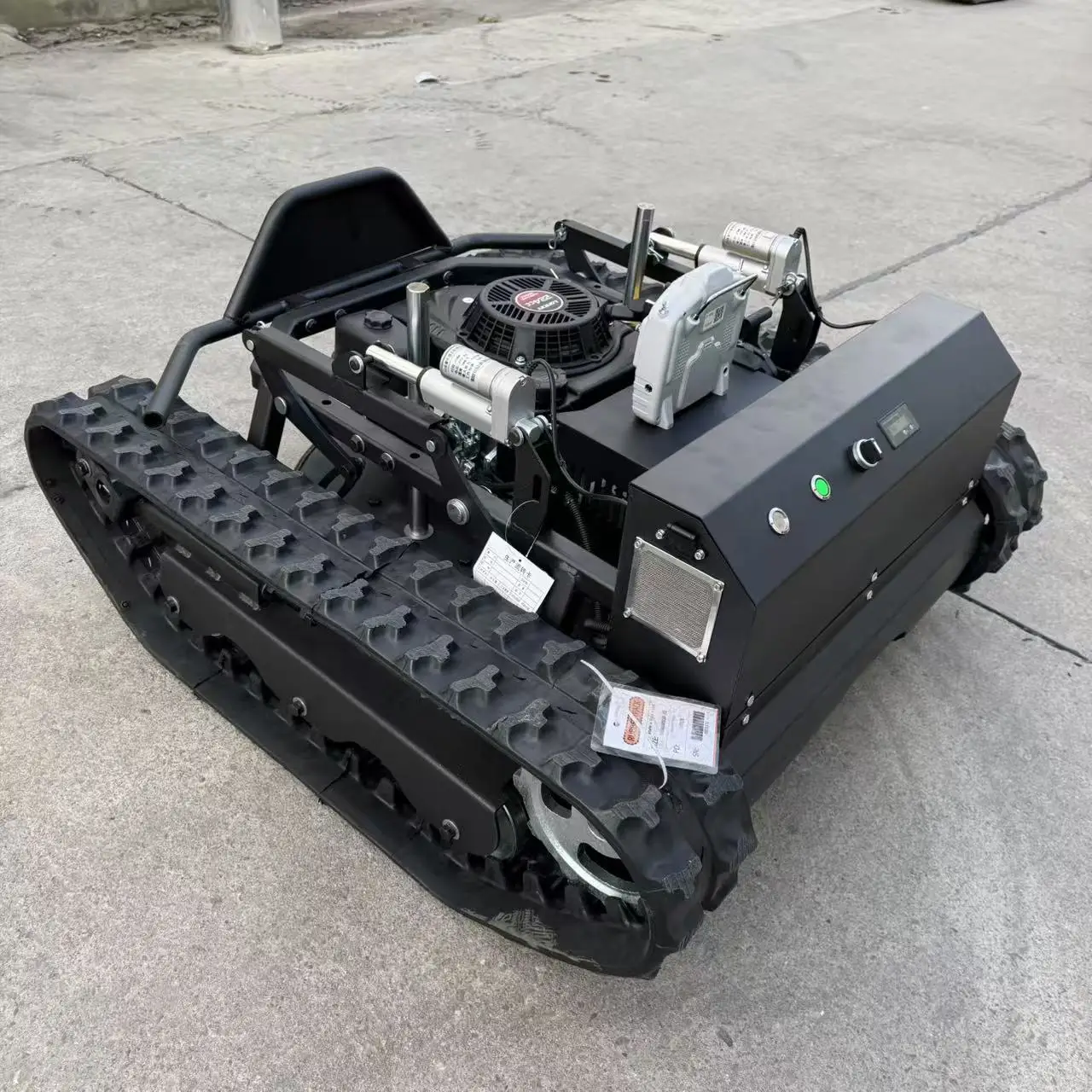ytw 900t remote control zero turn mower (复制)